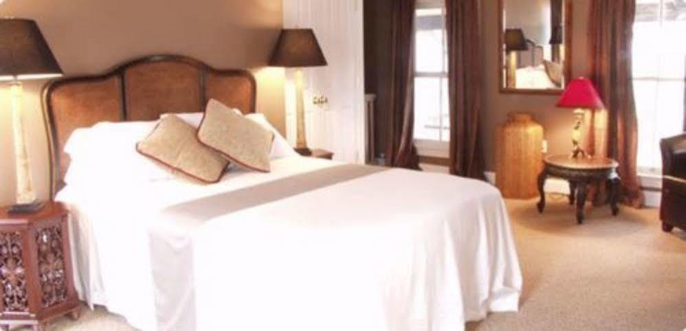 The National Hotel Frenchtown Екстериор снимка